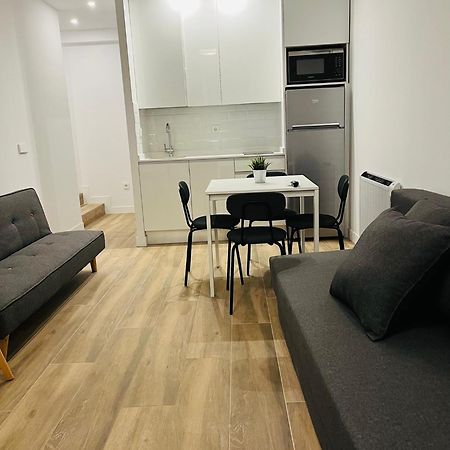 Bernabeu/ C.Universitaria Apartments Madrid Bagian luar foto