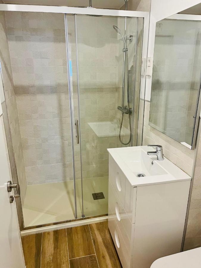 Bernabeu/ C.Universitaria Apartments Madrid Bagian luar foto