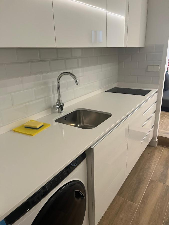 Bernabeu/ C.Universitaria Apartments Madrid Bagian luar foto