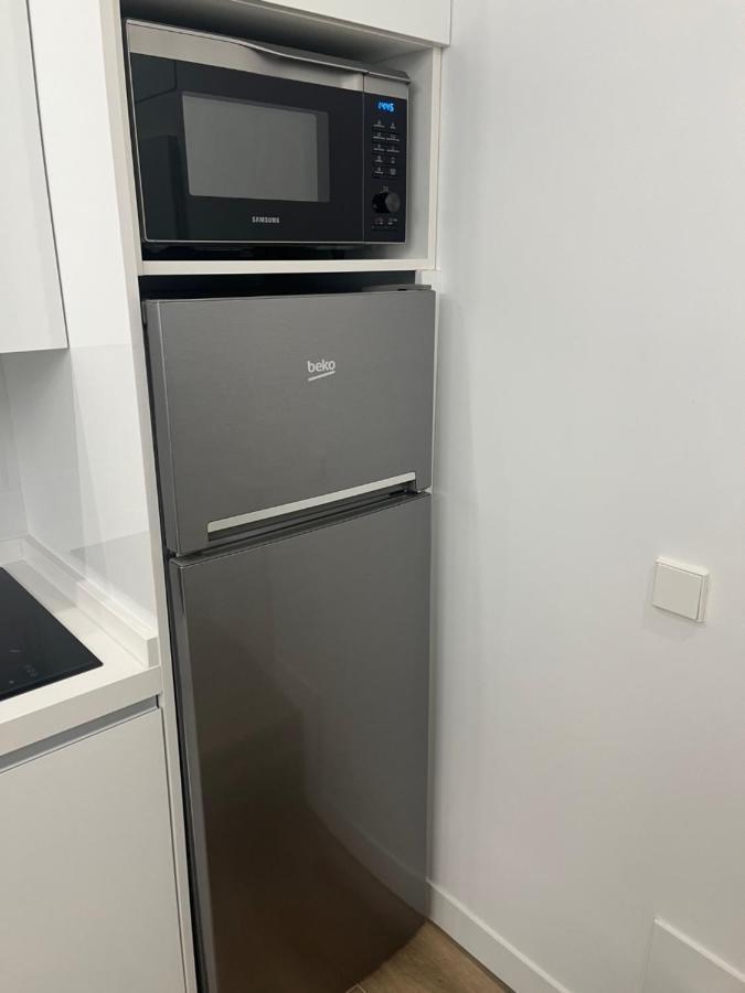 Bernabeu/ C.Universitaria Apartments Madrid Bagian luar foto