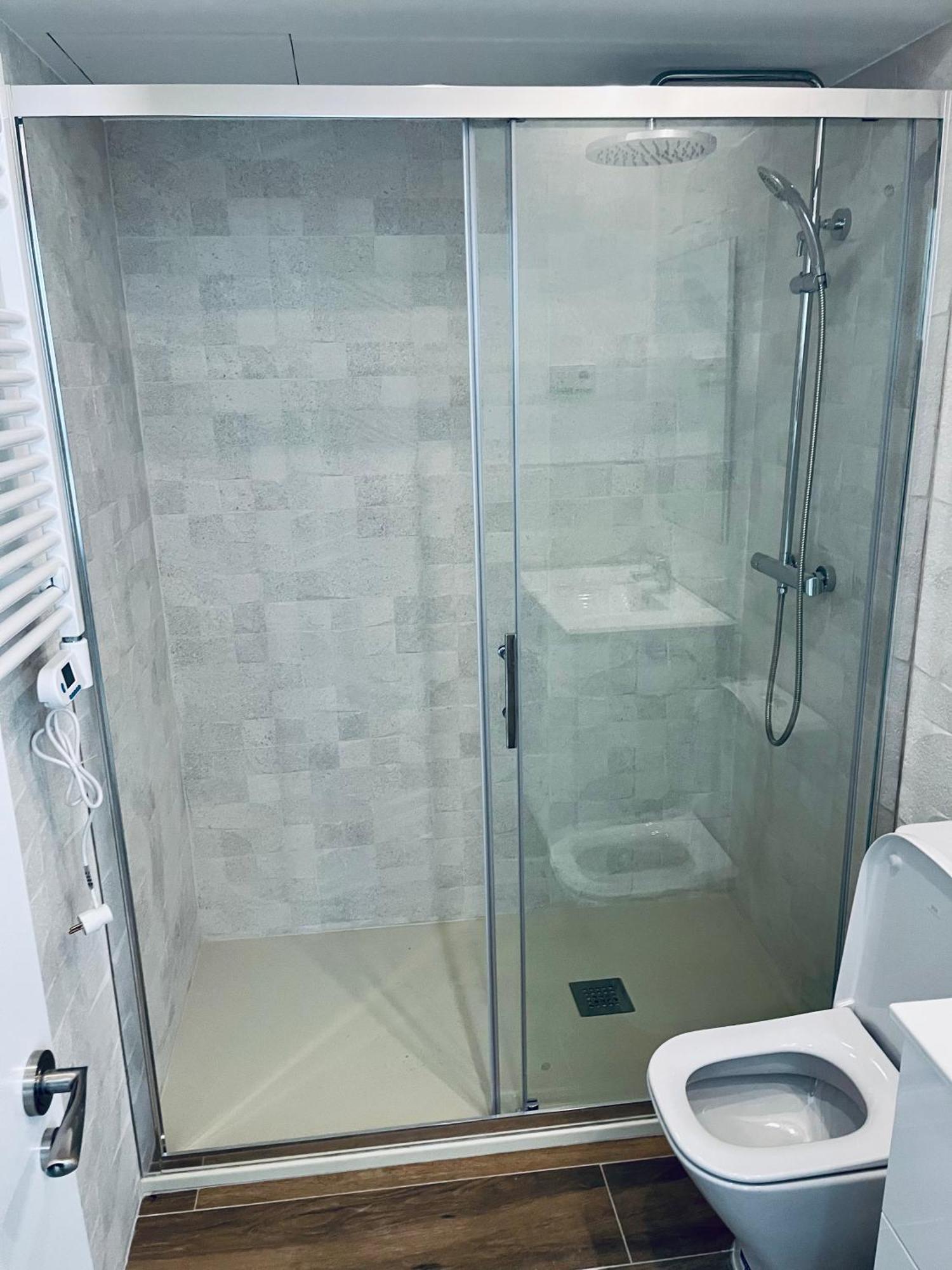 Bernabeu/ C.Universitaria Apartments Madrid Bagian luar foto